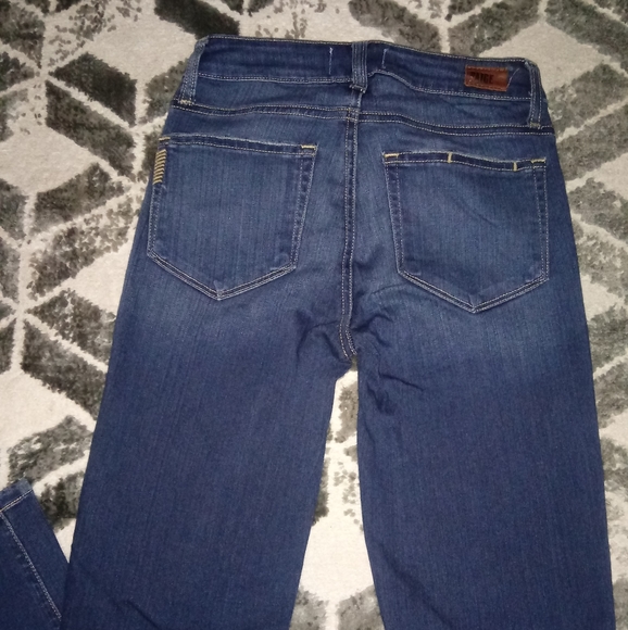 🎉HP🎊 PAIGE Howard Skyline Skinny Jeans - Picture 10 of 14